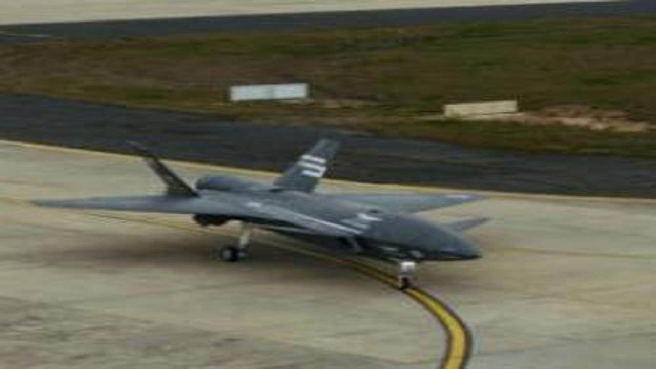 Türkiye'nin insansız savaş uçağı KIZILELMA gökyüzünde