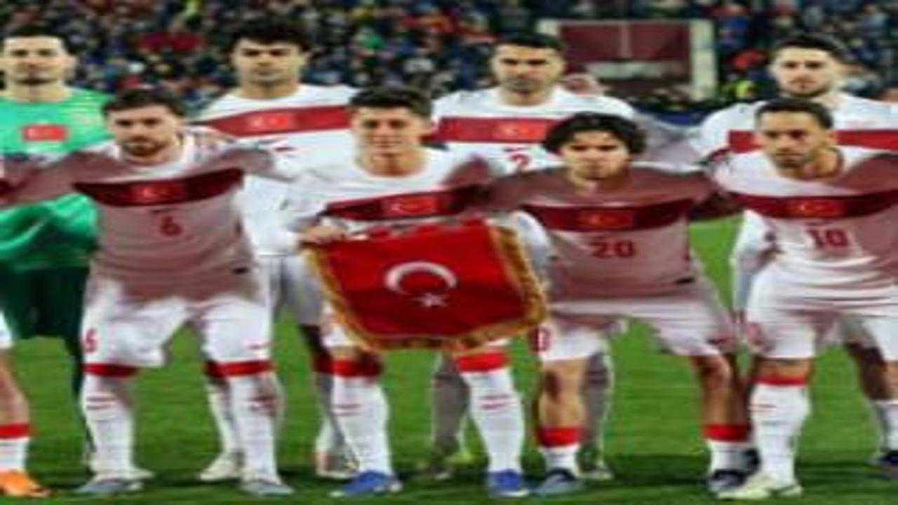 24 yıllık hasret bitti! Bizim Çocuklar tarih yazdı