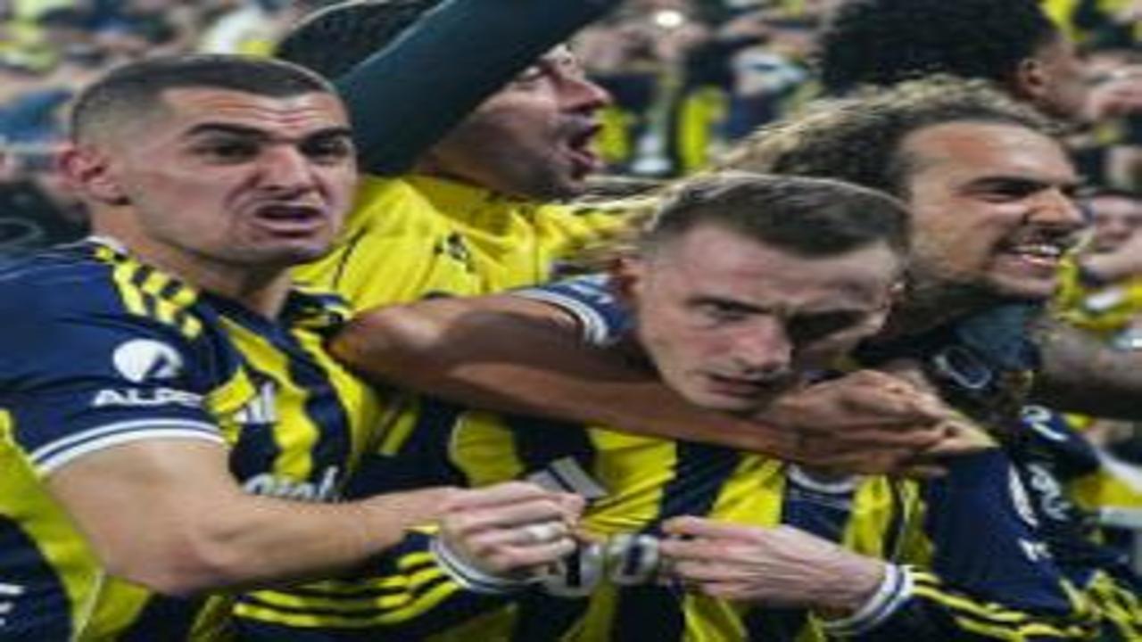 Derbi Fenerbahçe'nin! Zafer 90+11'de geldi
