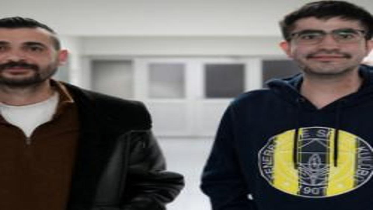 Dört gün arayla hayata döndüler: 'Abi kurtulduk' diyerek kucaklaştılar