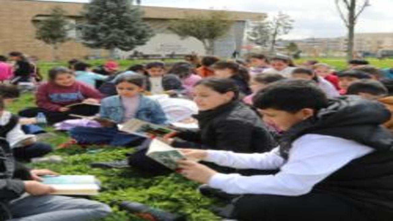 Gaziantep’te kitapla dolu bir hafta: Kütüphane etkinlikleri başladı