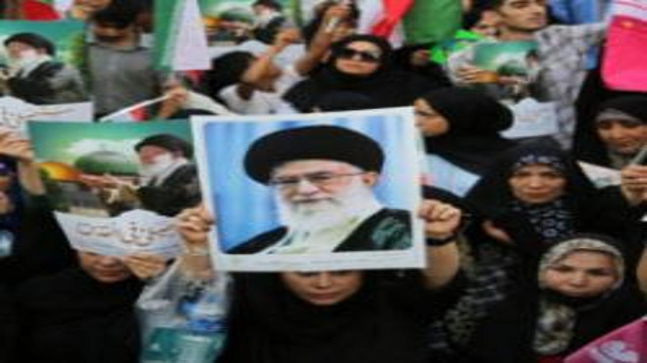 İran'da rejim neden devrilmedi?