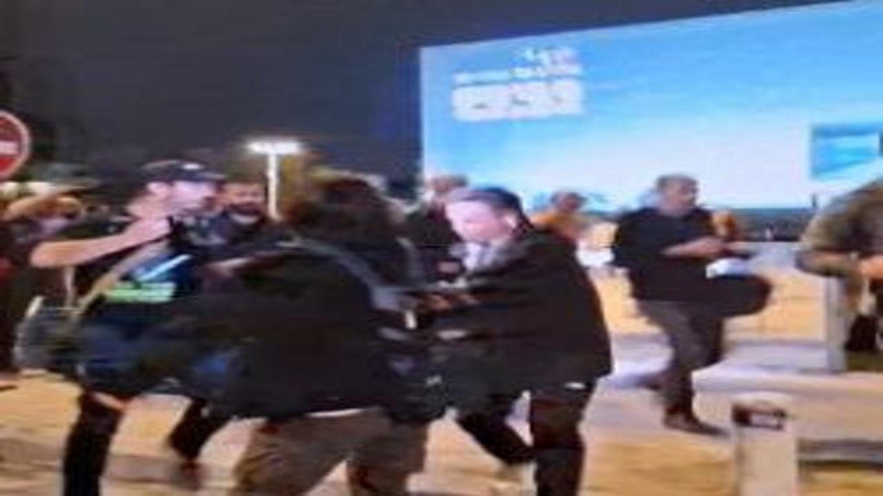 İsrail’de sokaklar karıştı: Netanyahu karşıtı gösterilere sert müdahale