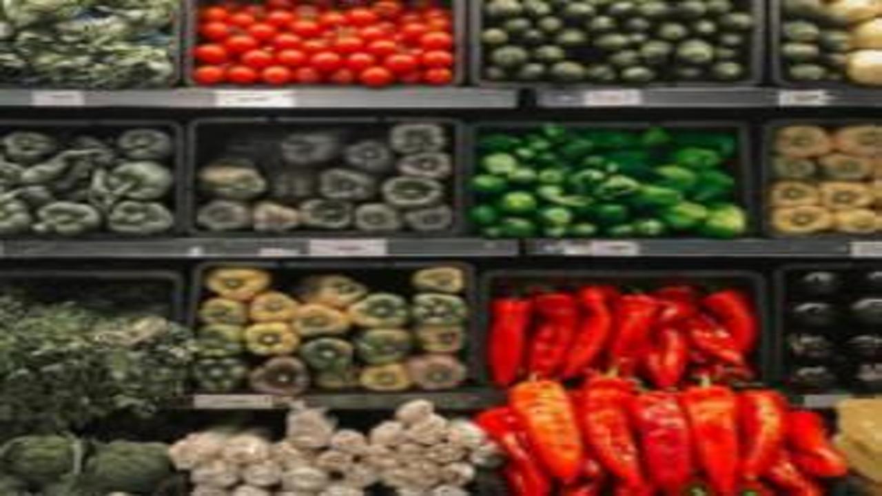 Zincir marketlerde fiyat skandalı! Tarlada 50, rafta 250 TL: Bakanlık düğmeye bastı