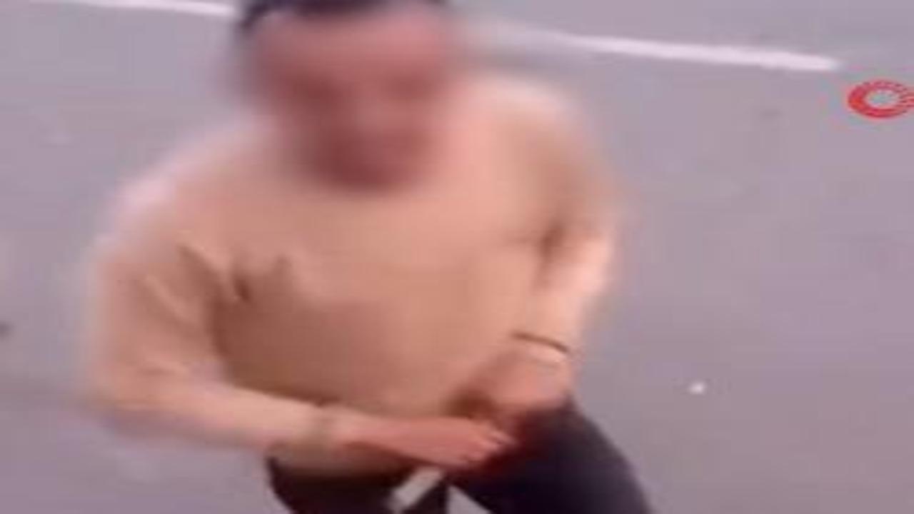 Kazaya sinirlenen tırcı meslektaşına demir sopayla saldırdı