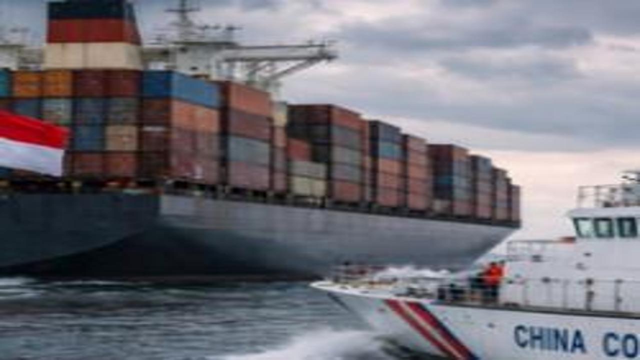 Ekonomi savaşına Çin de dahil oldu! Gemilere el koymaya başladı