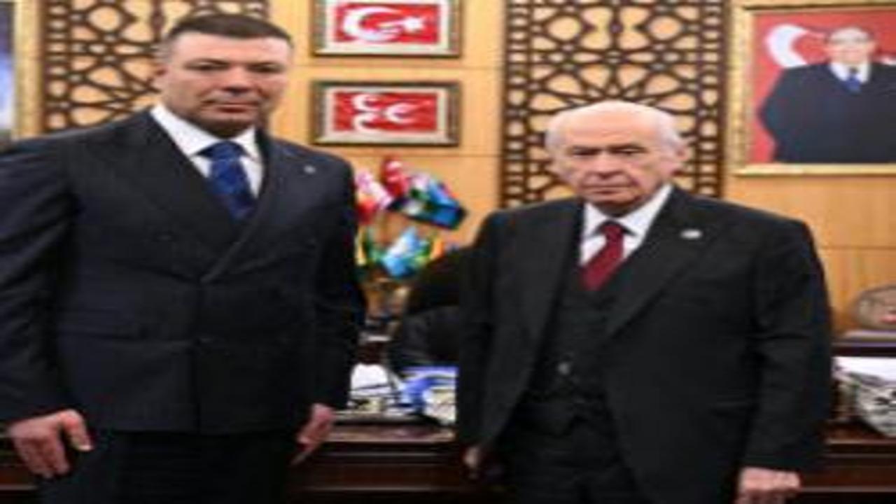 MHP'de İzzet Ulvi Yönter'in yerine Özgür Bayraktar atandı