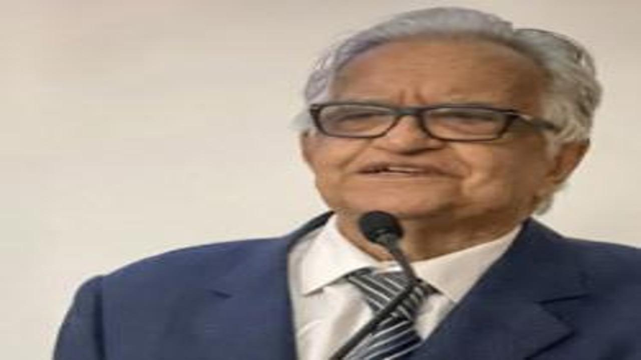 Prof. Dr. Hatemi Türk müziği yasağının bilinmeyen detaylarını paylaştı