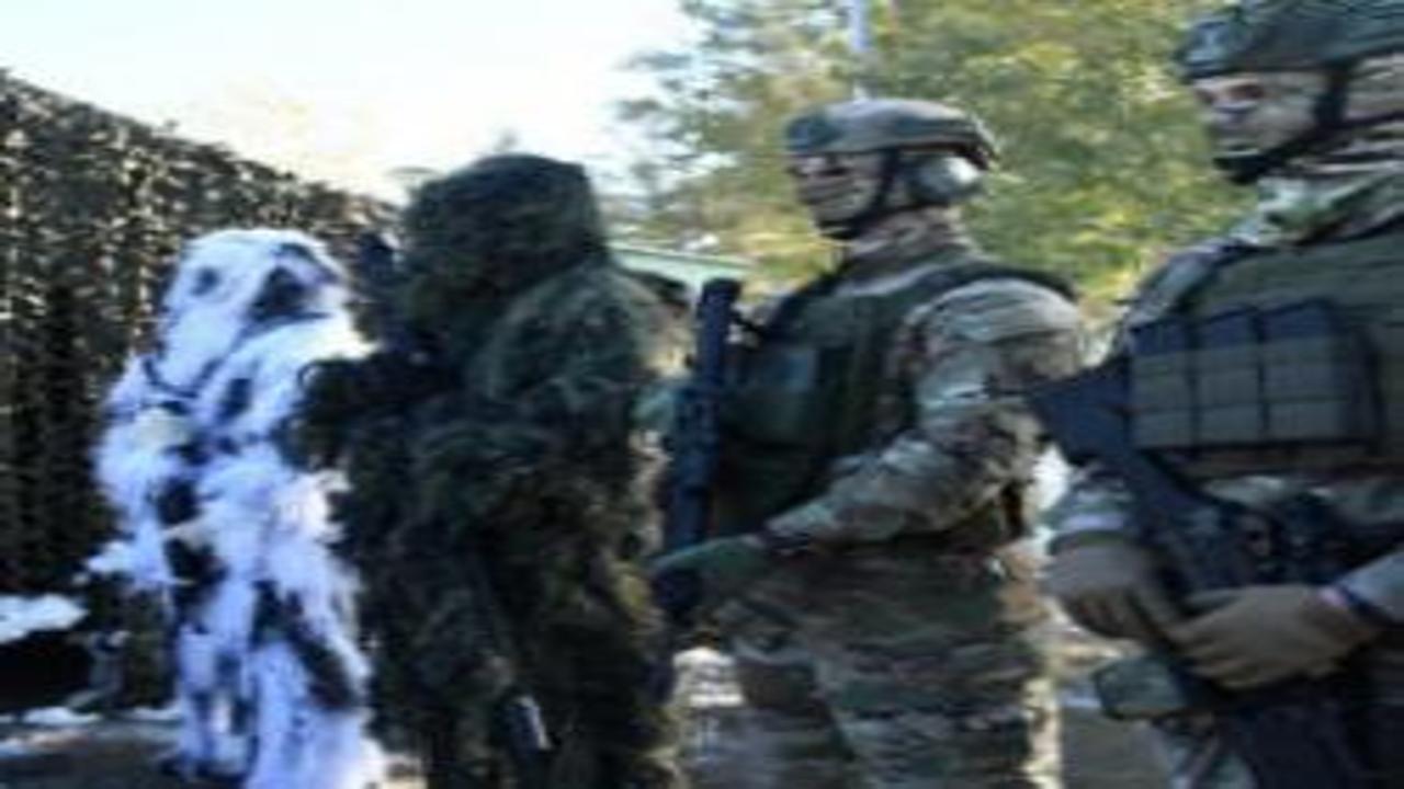 Resmen onaylandı! Bölgede dengeleri değiştirecek! Orduları Türkiye'ye emanet