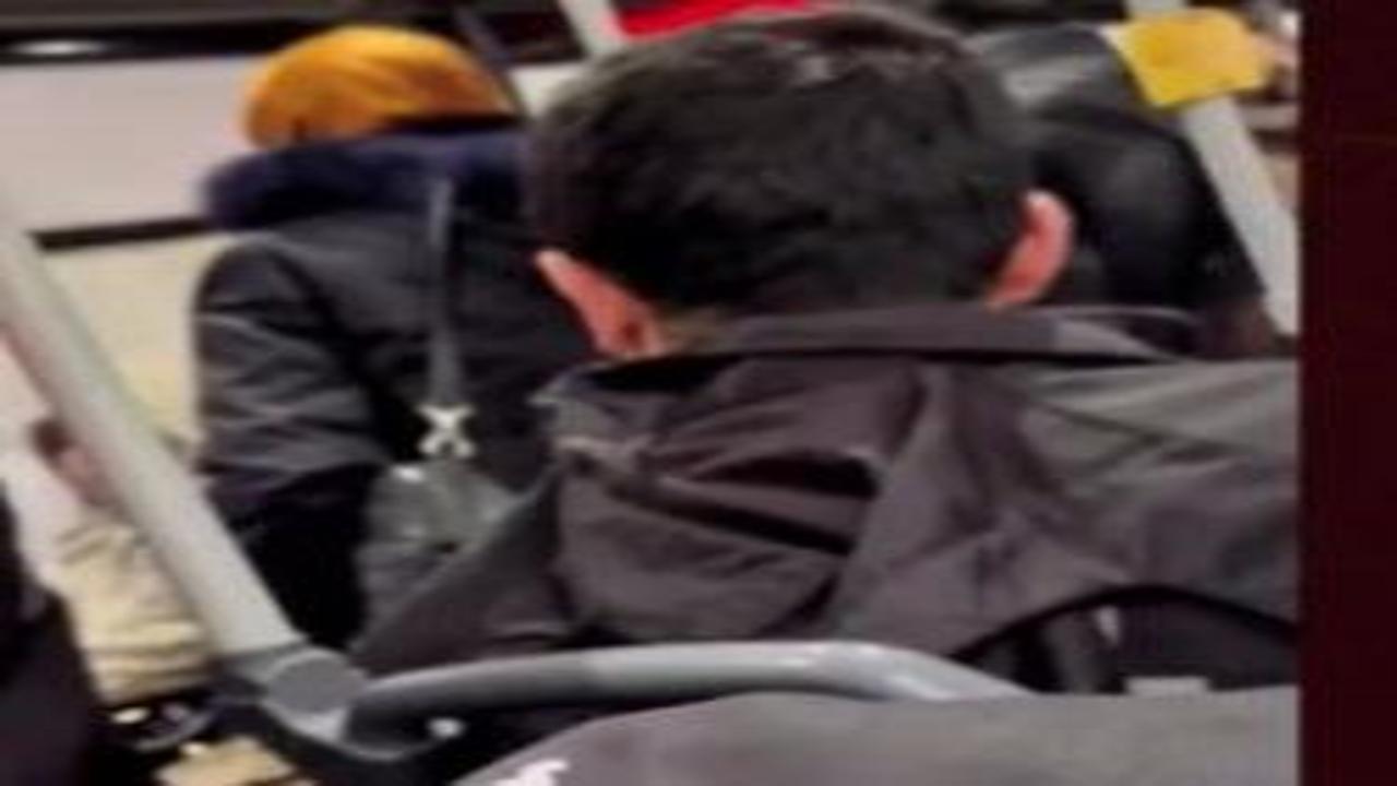 Tuzla'da otobüste başörtüsü düşmanlığı: Sen kafandaki tülbenti bir çıkart