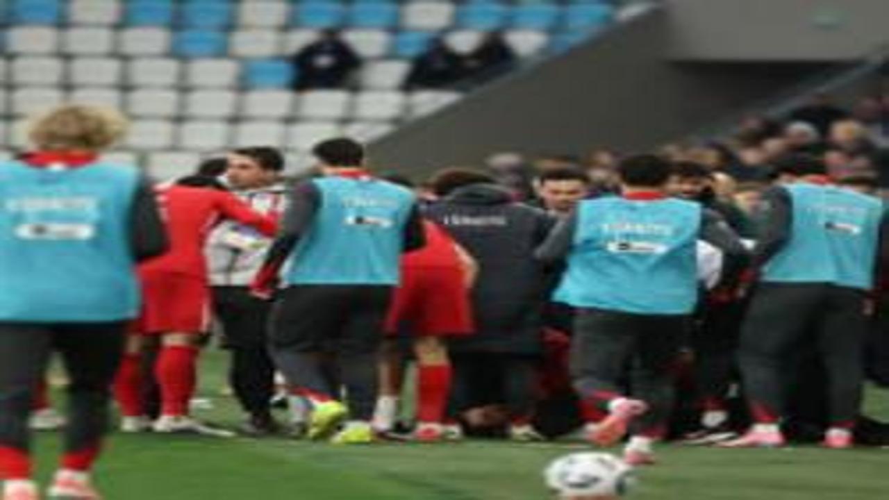 Ümit Milli Takım'a hakem operasyonu! 8 kişi kaldık, 3-0 kaybettik