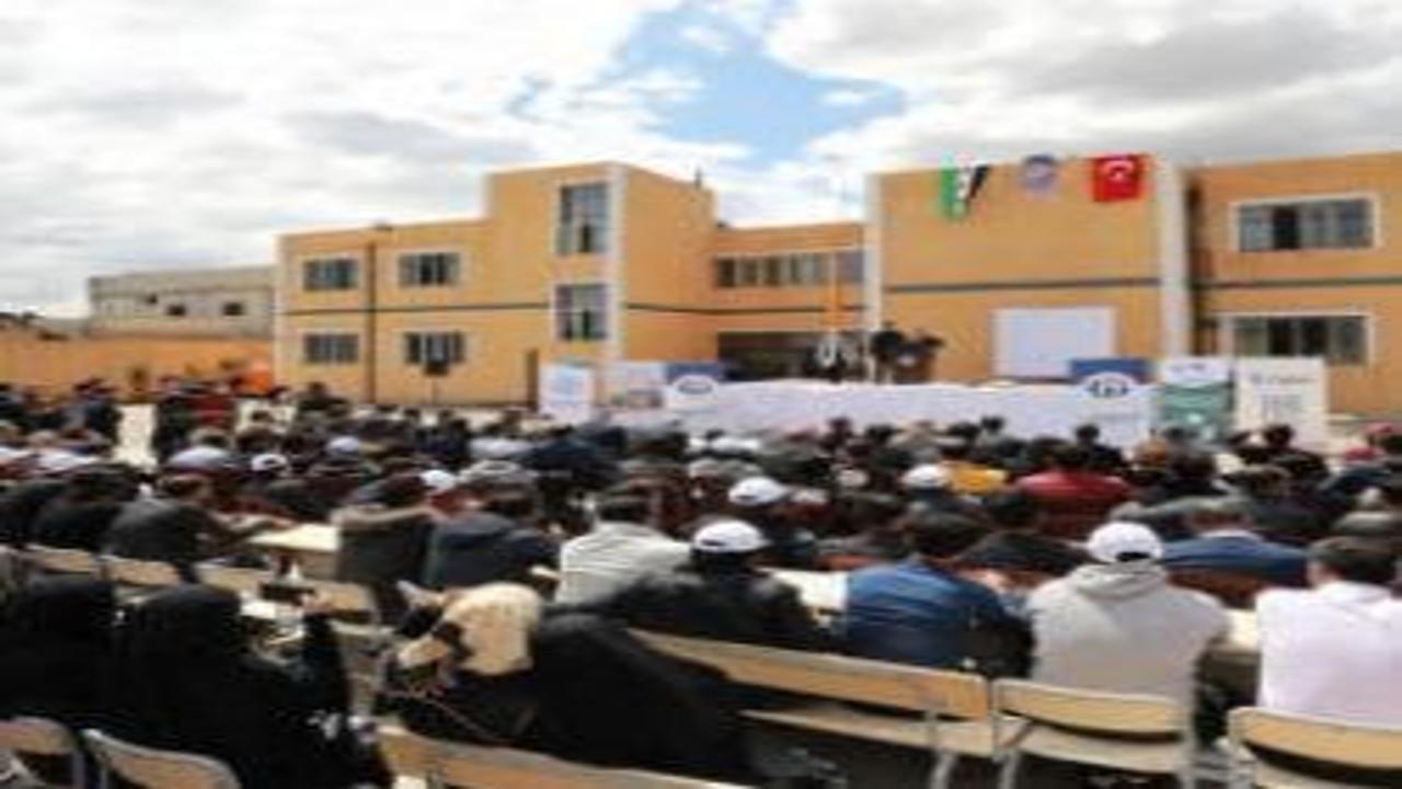 Türkiye'nin Suriye'de kurduğu fakülteler kapatılıyor: Eğitim yatırımları tehlikede