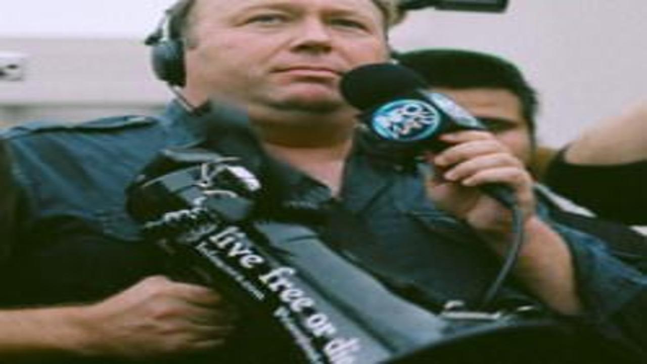 ABD'li ünlü radyocu Alex Jones'tan İran hakkında şok itiraf: Ülkece COVID 2.0'a gireceğiz