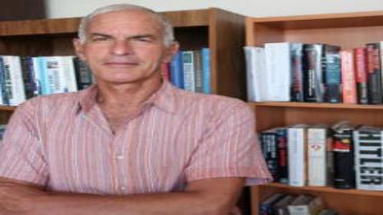 ABD'li Yahudi Profesör Finkelstein'den Gazze çıkışı: Bu bir savaş mı soykırım mı?