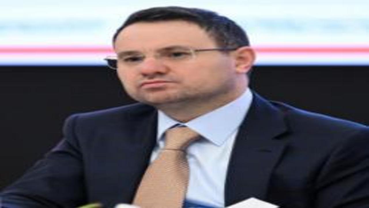 Akın Gürlek 'değiştirmemiz gerek' deyip duyurdu!