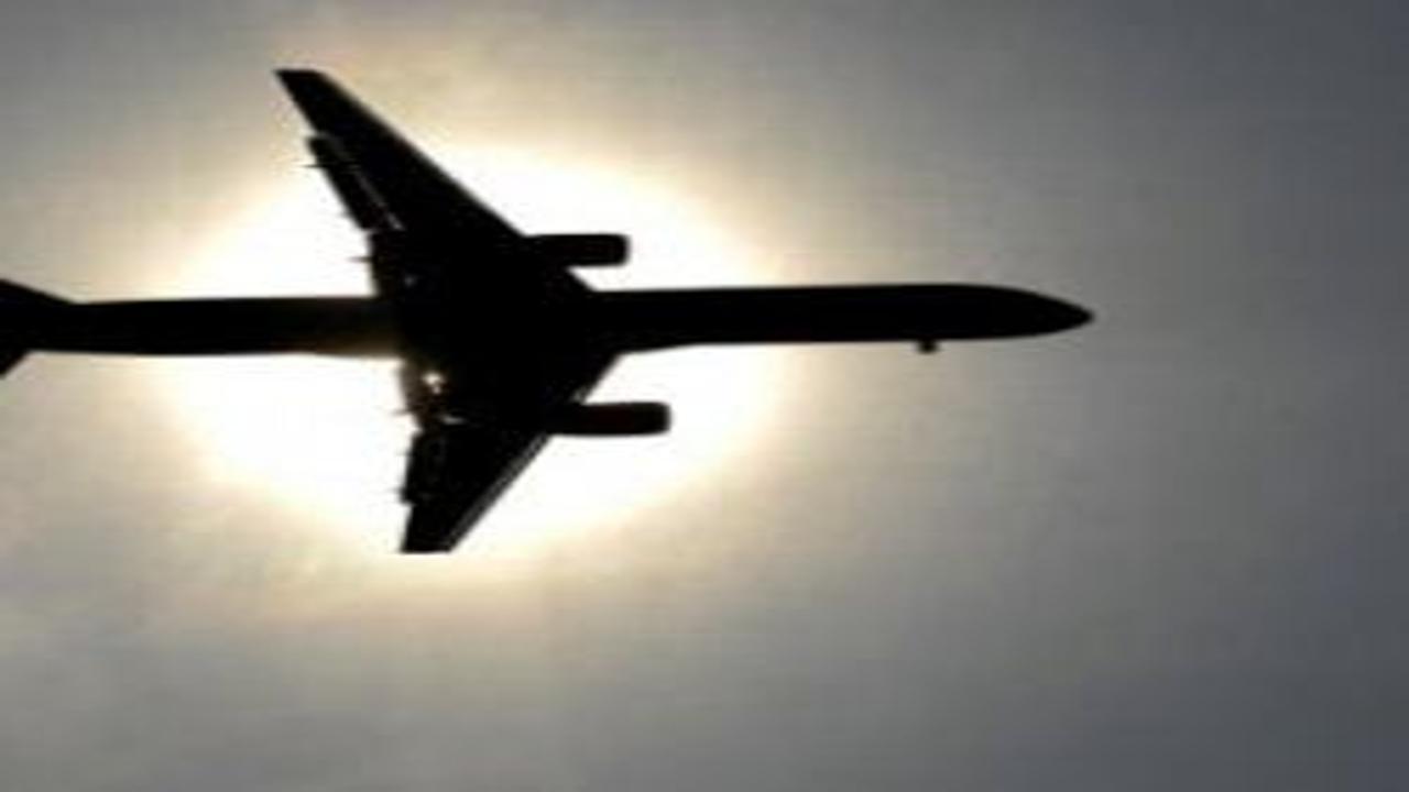 Bahreyn 40 gün sonra ilk kez hava sahasını uçuşlara açtı