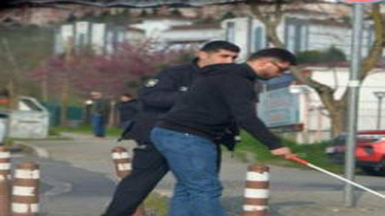 Düzce'de polislere yapılan sosyal deney duygulandırdı