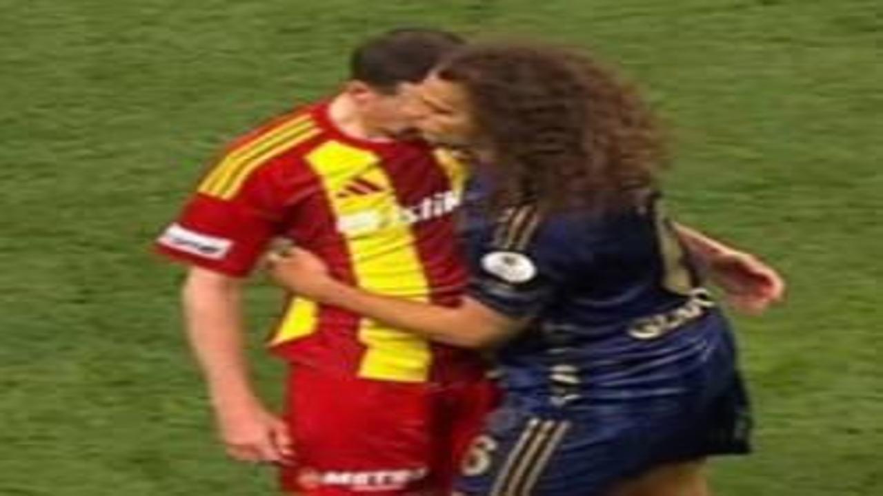 Fenerbahçeli Matteo Guendouzi'ye atılan kafada devam kararı doğru mu? Trio noktayı koydu