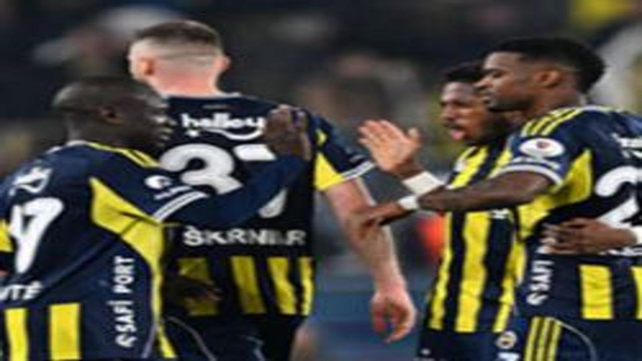 Fenerbahçeli yıldız futbolcunun evi soyuldu! Çalınan para dudak uçuklattı