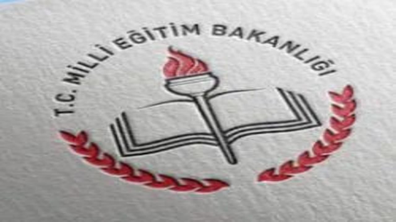 Öğrenciler merakla bekliyordu: MEB resmen açıkladı!