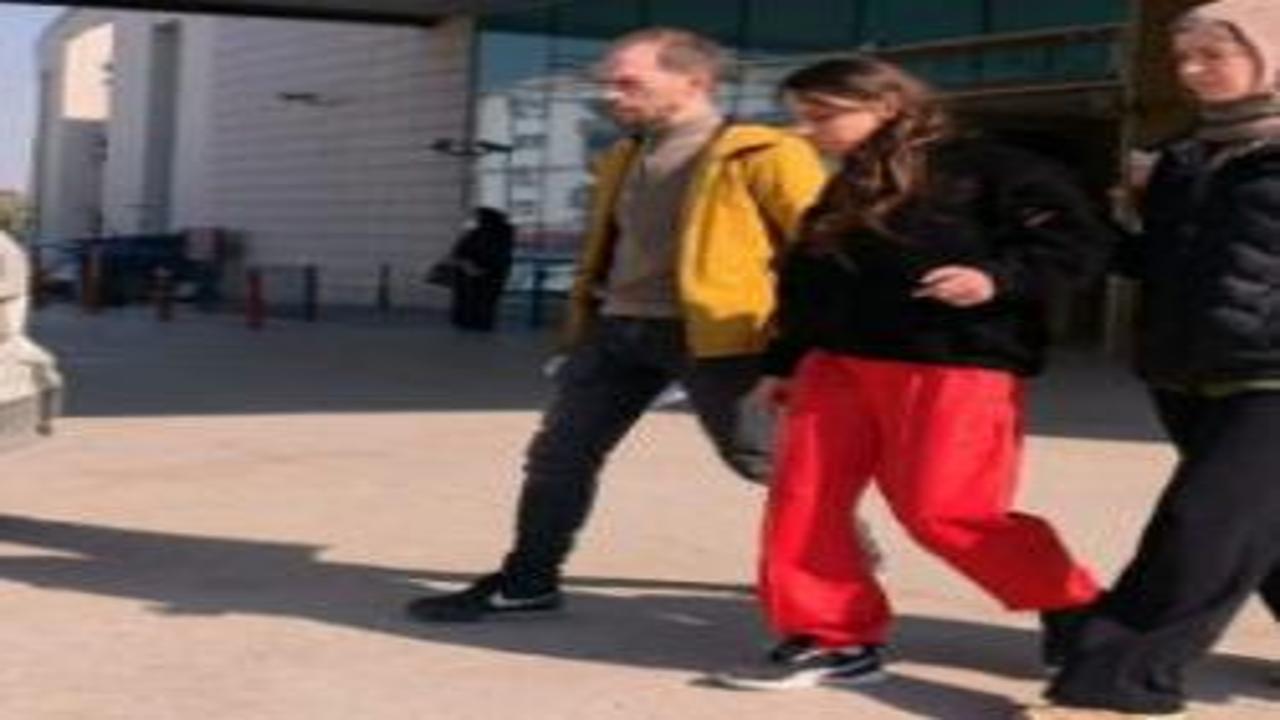 'Sevgili' kavgasında birbirini bıçaklayan kızlardan biri tutuklandı