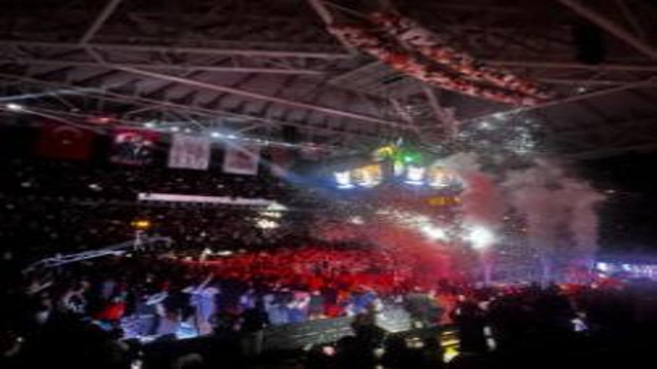 Türk basketbolu Avrupa’yı sallıyor: 5 kupada şampiyonluk ihtimali