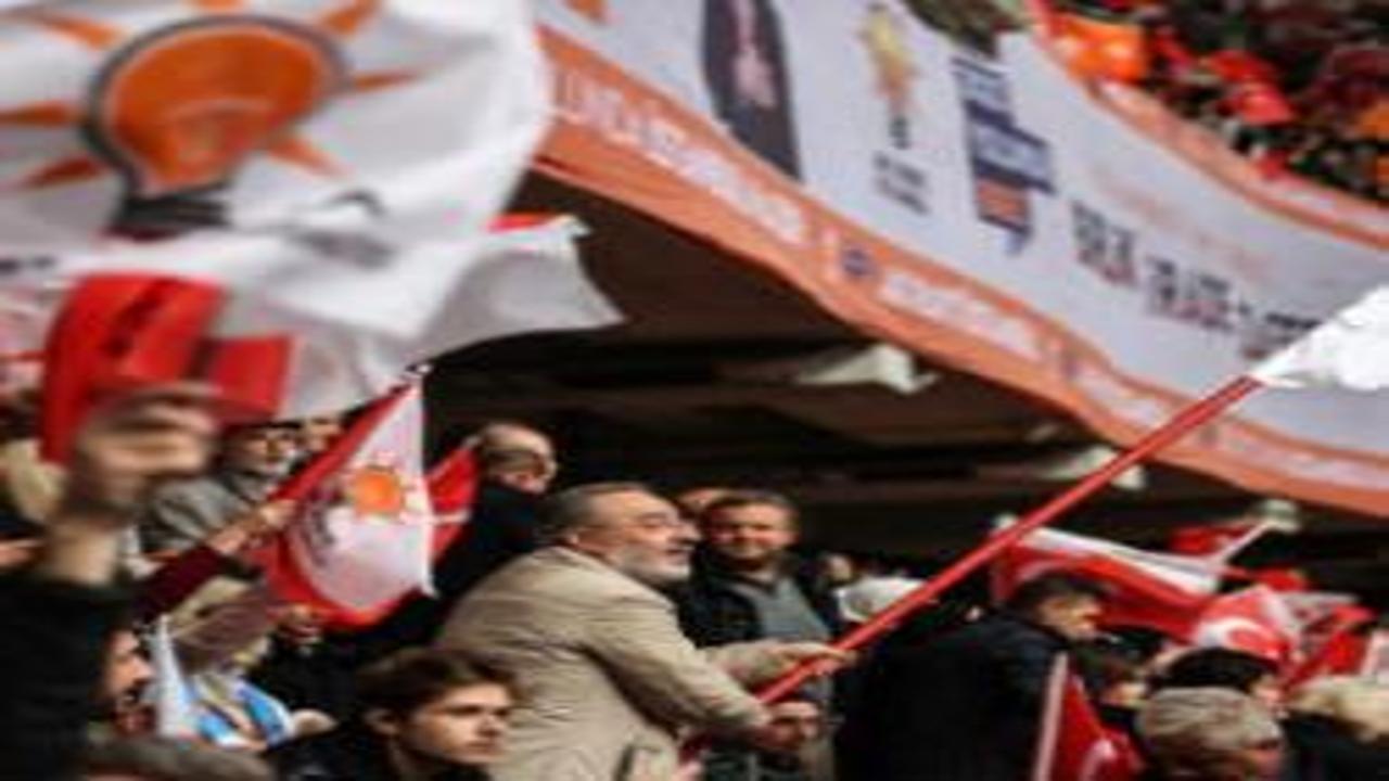 4 belediye başkanı daha AK Parti'ye katılıyor