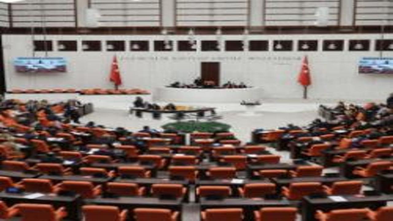 Doğum iznine yönelik düzenlemeler TBMM Genel Kurulunda kabul edildi