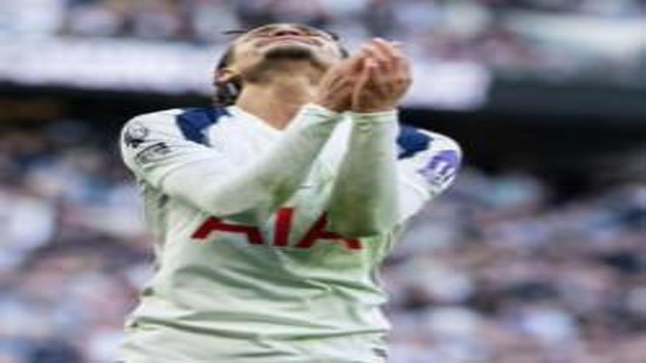 Ferdi'li Brighton dev kulübü ateşe attı! Küme düşebilirler