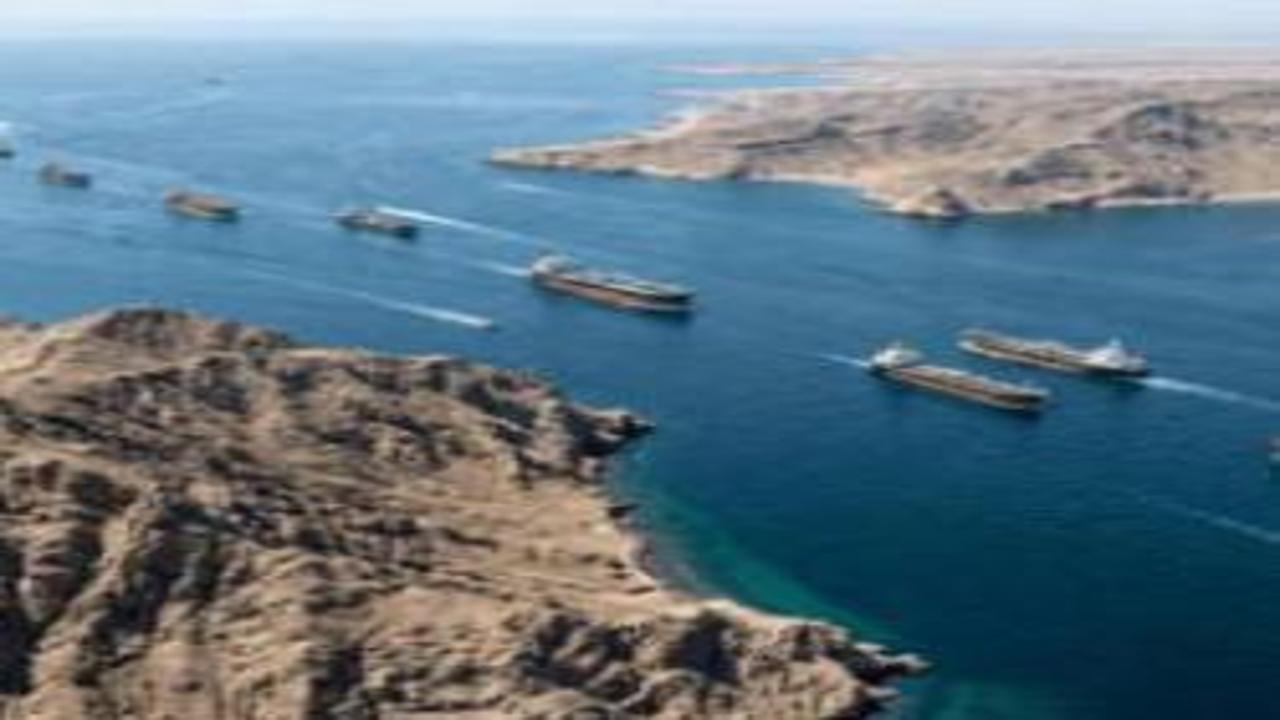 İran'dan 'Hürmüz' açıklaması: Abluka kaldırılana kadar kapalı kalacak