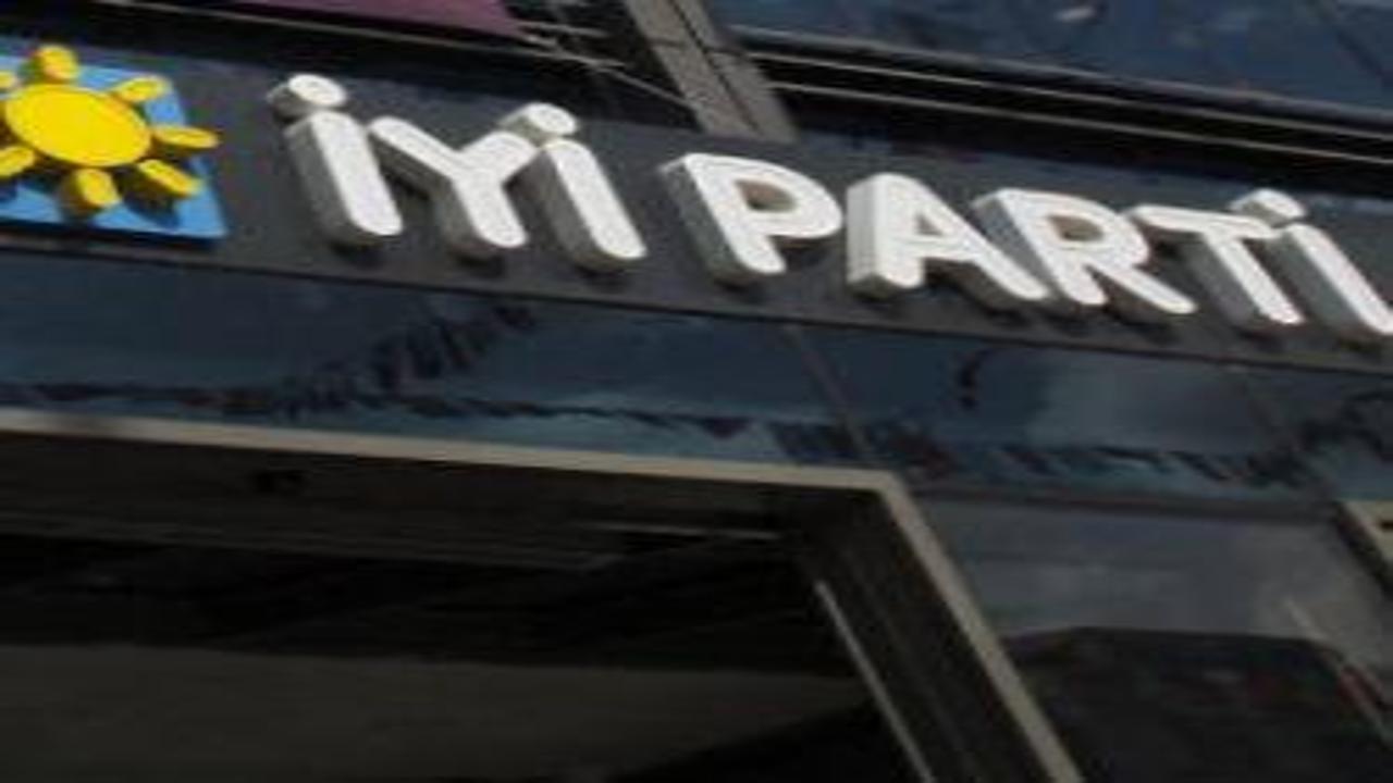 İYİ Parti'de toplu istifa: İlçelerde peş peşe ayrılıklar