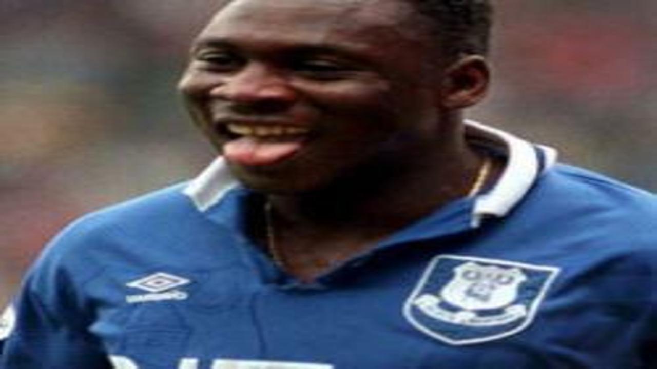 Kendini oyuna aldı, tarihe geçti! Amokachi’den unutulmaz çifte gol