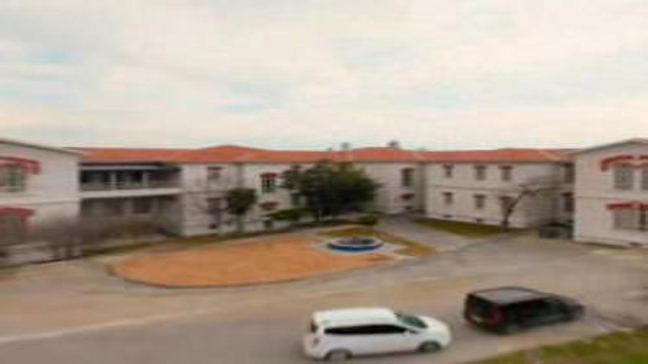 2022 yılında yanan Balıklı Rum Hastanesi küllerinden doğdu! Tarihi yapı restore edildi