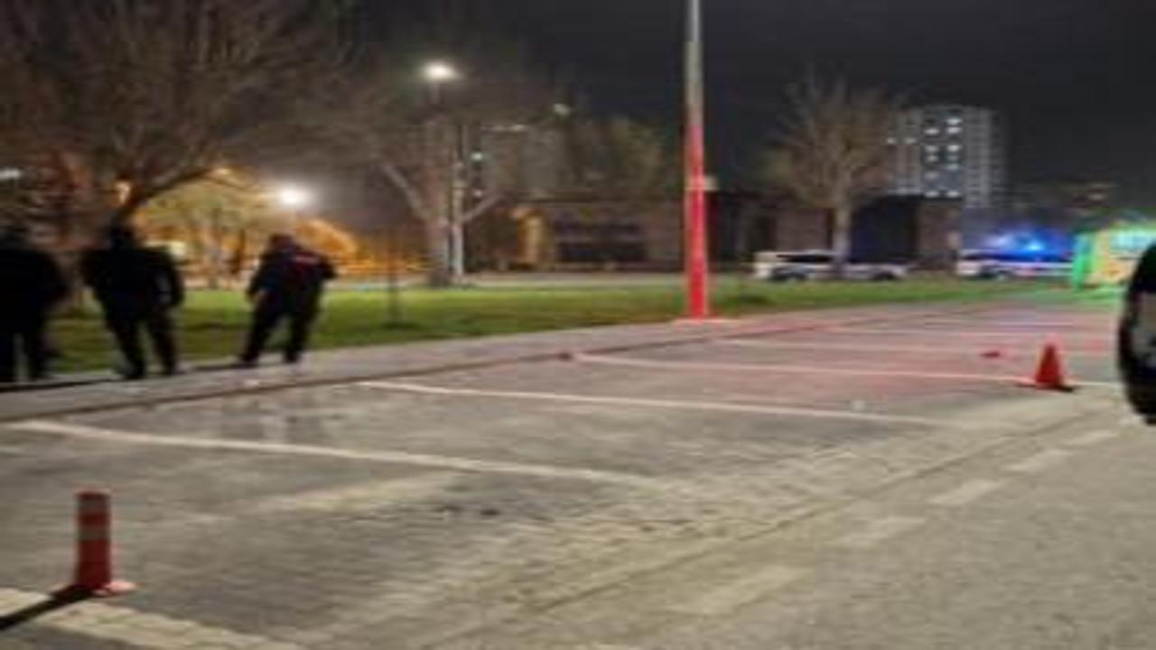 ‘Laf atma’ meselesinde kan aktı: 4 yaralı