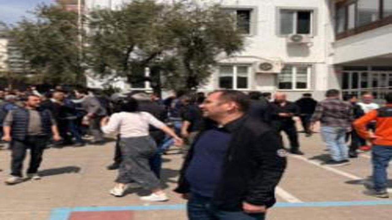 Modern aile, seküler eğitim ve çocuklarda kimlik krizi