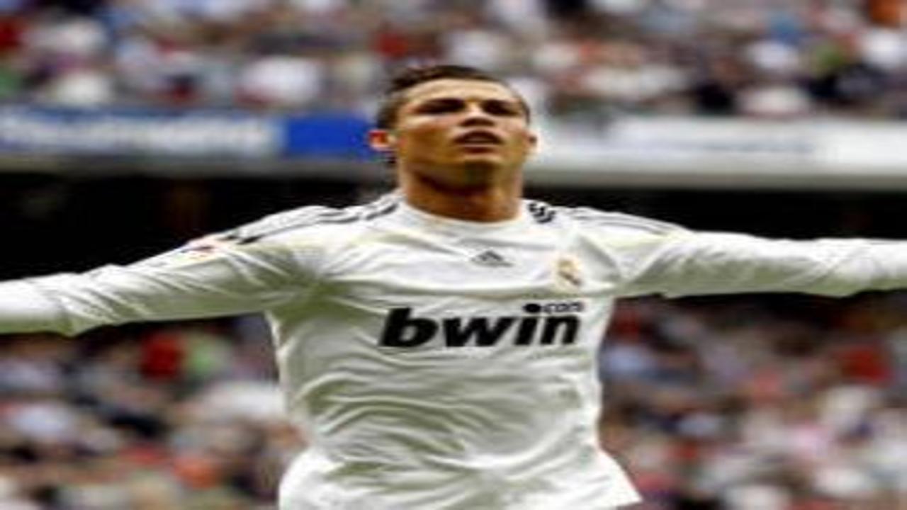 Tarihin en çok penaltı golü atan yıldızları ortaya çıktı! Süper Lig'de oynamış 2 isim var