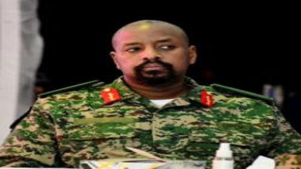 Ugandalı general yine Türkleri hedef aldı: Alçaklıkta sınırı aştı!