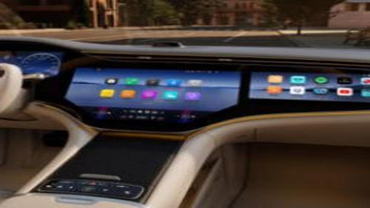 Yeni Mercedes EQS tanıtıldı! Tek şarjla 926 KM menzil