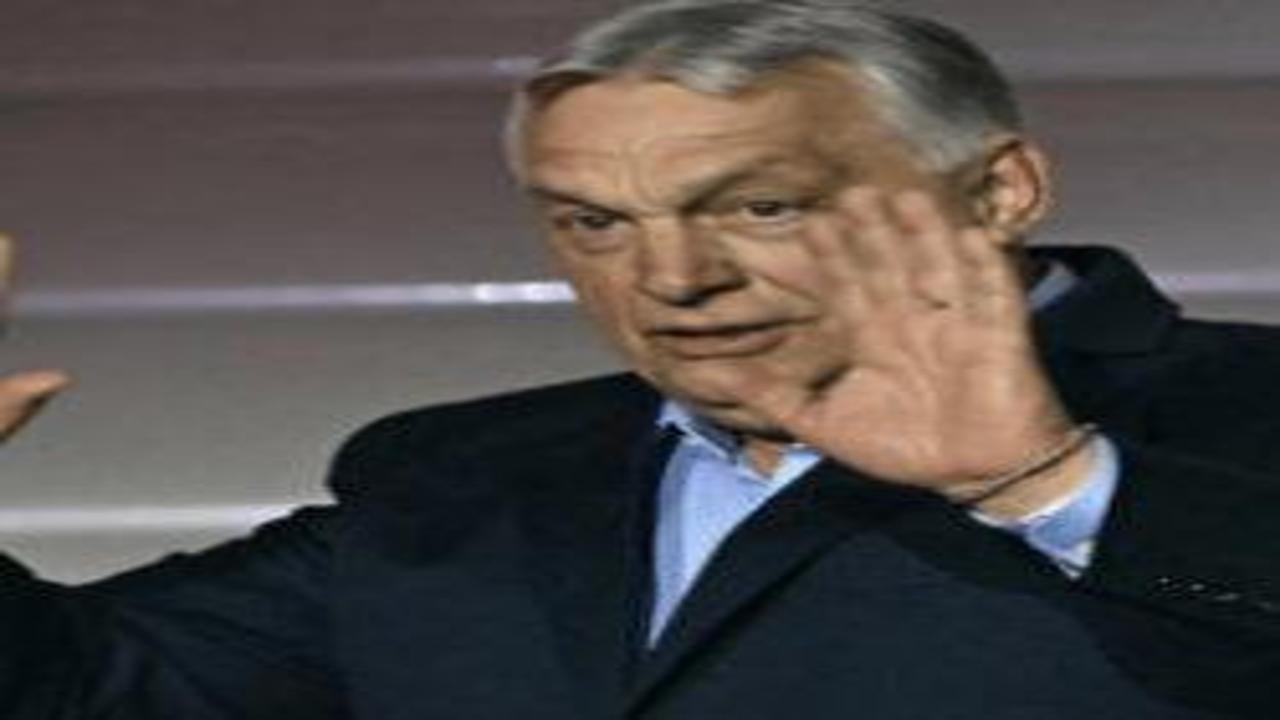 16 yıllık iktidarını kaybeden Orban'dan radikal karar