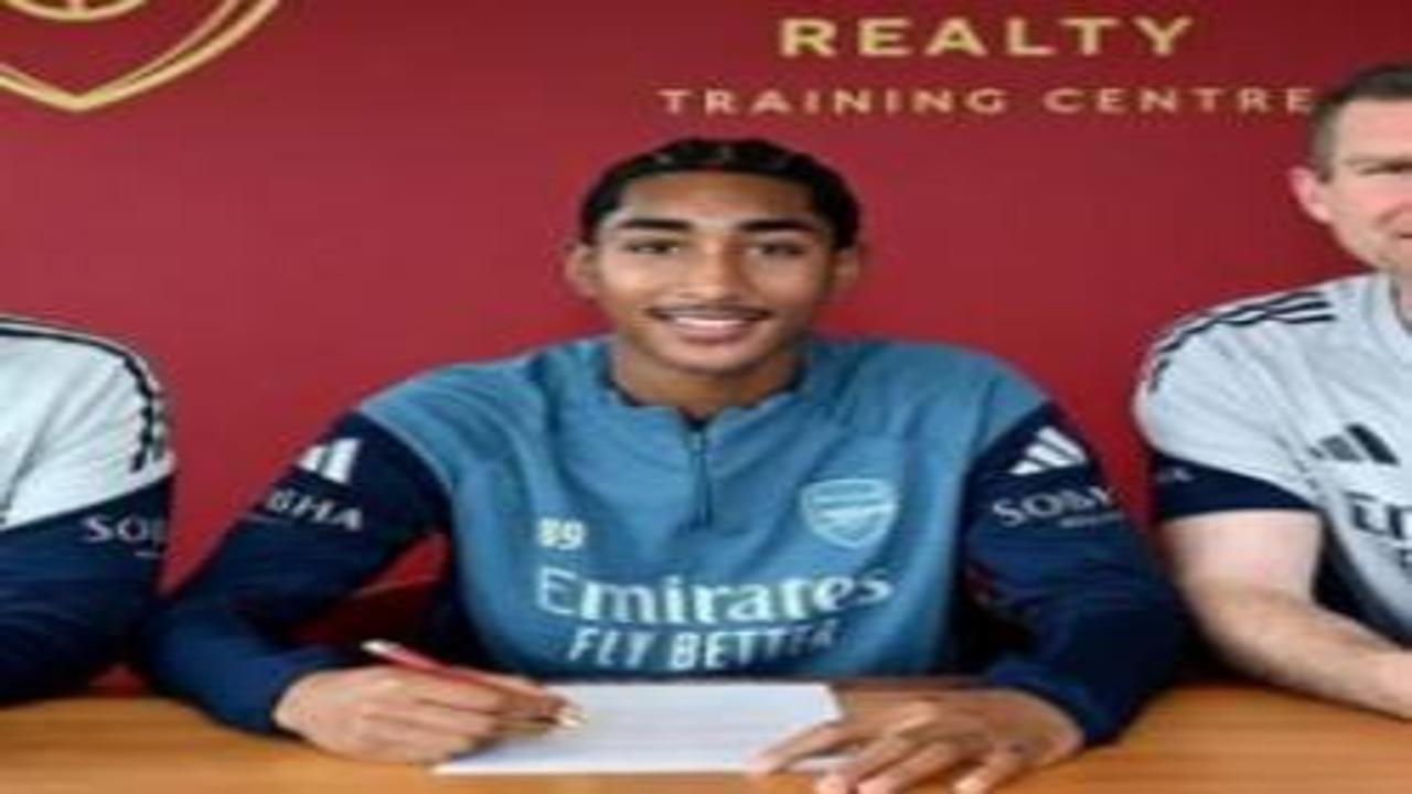 4 ay önce Arsenal tarihine geçmişti! 'Bebek Saliba' ile ön sözleşme