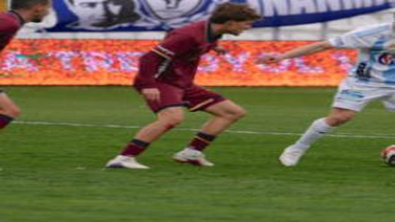 Şampiyon 90+4'te gol makinesiyle puanı kurtardı!