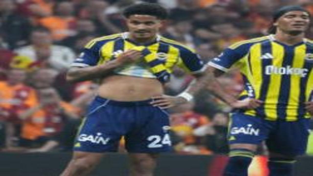 Derbiyi 3-0 kaybeden Fenerbahçe ilki yaşadı