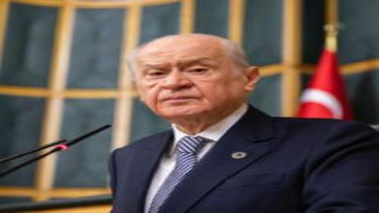 Devlet Bahçeli'den şampiyon Galatasaray'a tebrik!
