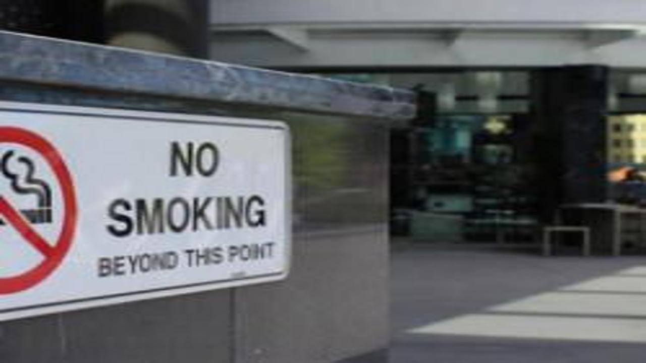 İngiltere'den sigara kararı! 2009 sonrası doğanlara ömür boyu yasak