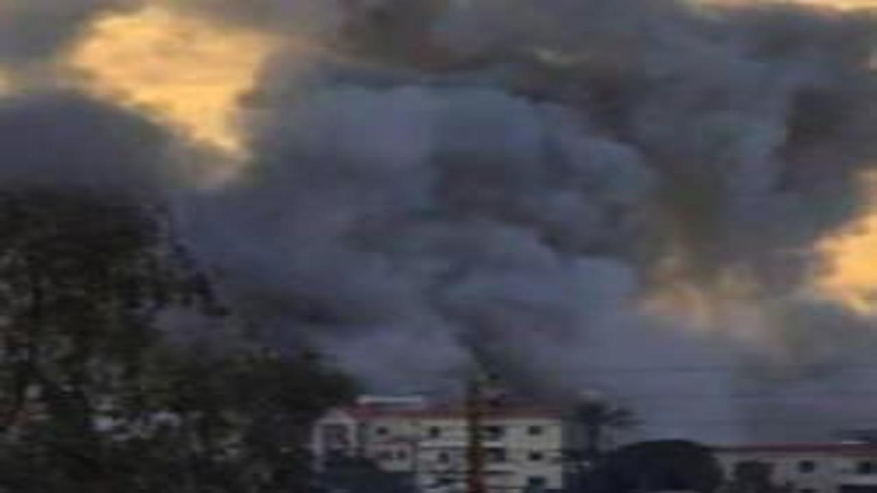 İsrail Lübnan'da ateşkesi yine  ihlal etti! Ülkeye bomba yağdırdı