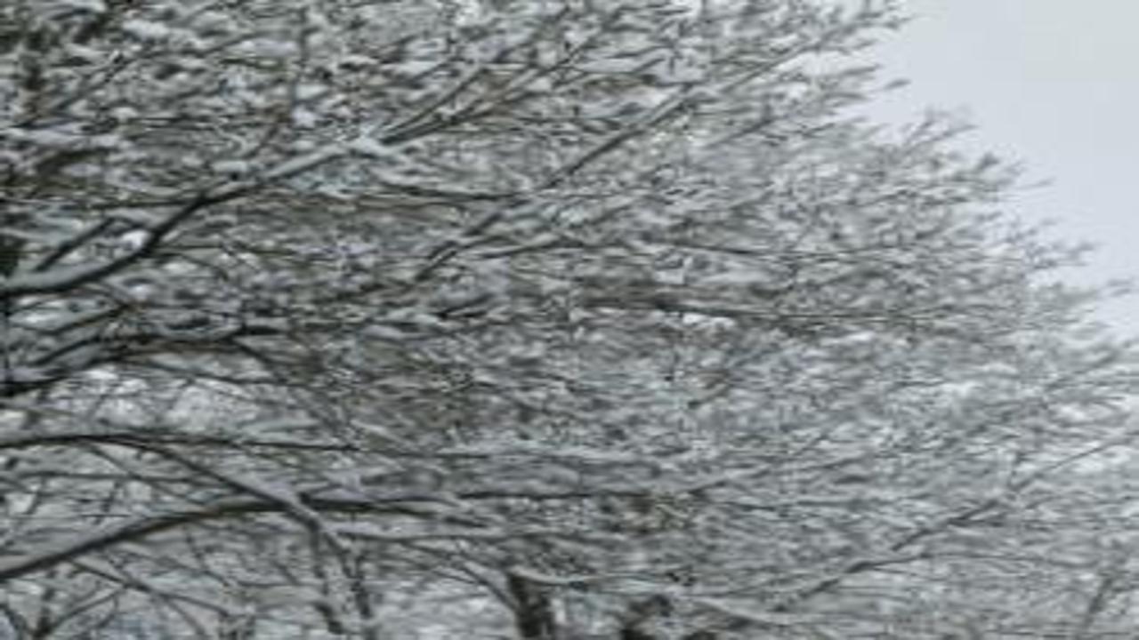 Nisan sonunda Uludağ’da kış geri döndü