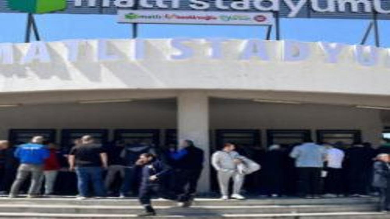 Şampiyon Bursaspor'un kombinelerine yoğun ilgi!