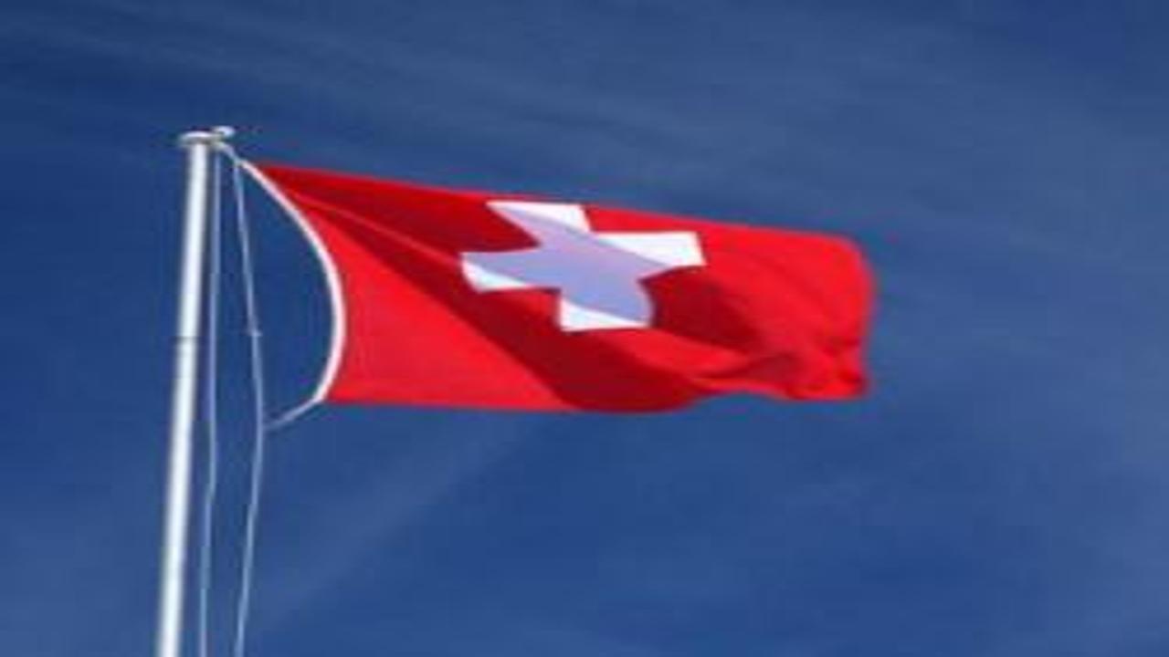 Savaş sonrası ilk adım: İsviçre Tahran’a geri döndü