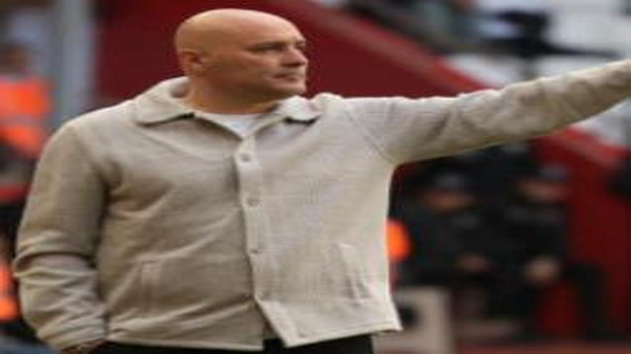 Tecrübeli hoca kendilerini Süper Lig'de tutacak puanı açıkladı!