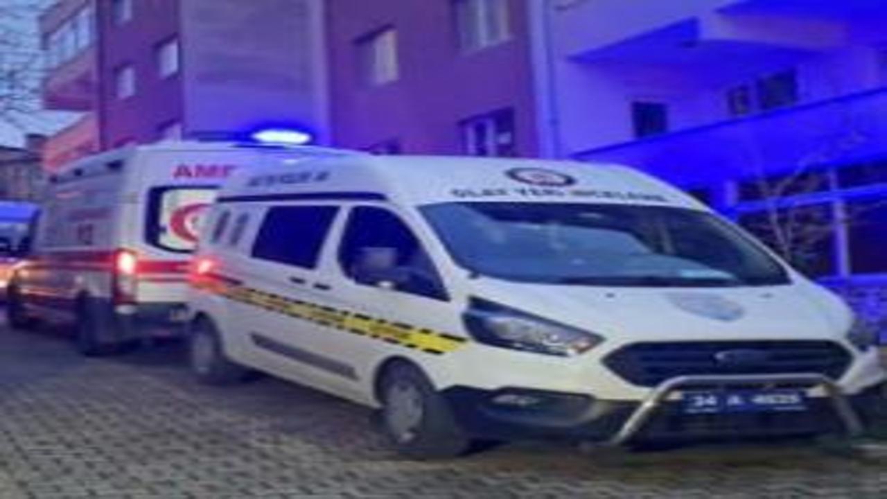 Üsküdar'da korkunç olay: Anne ve babasını katletti!